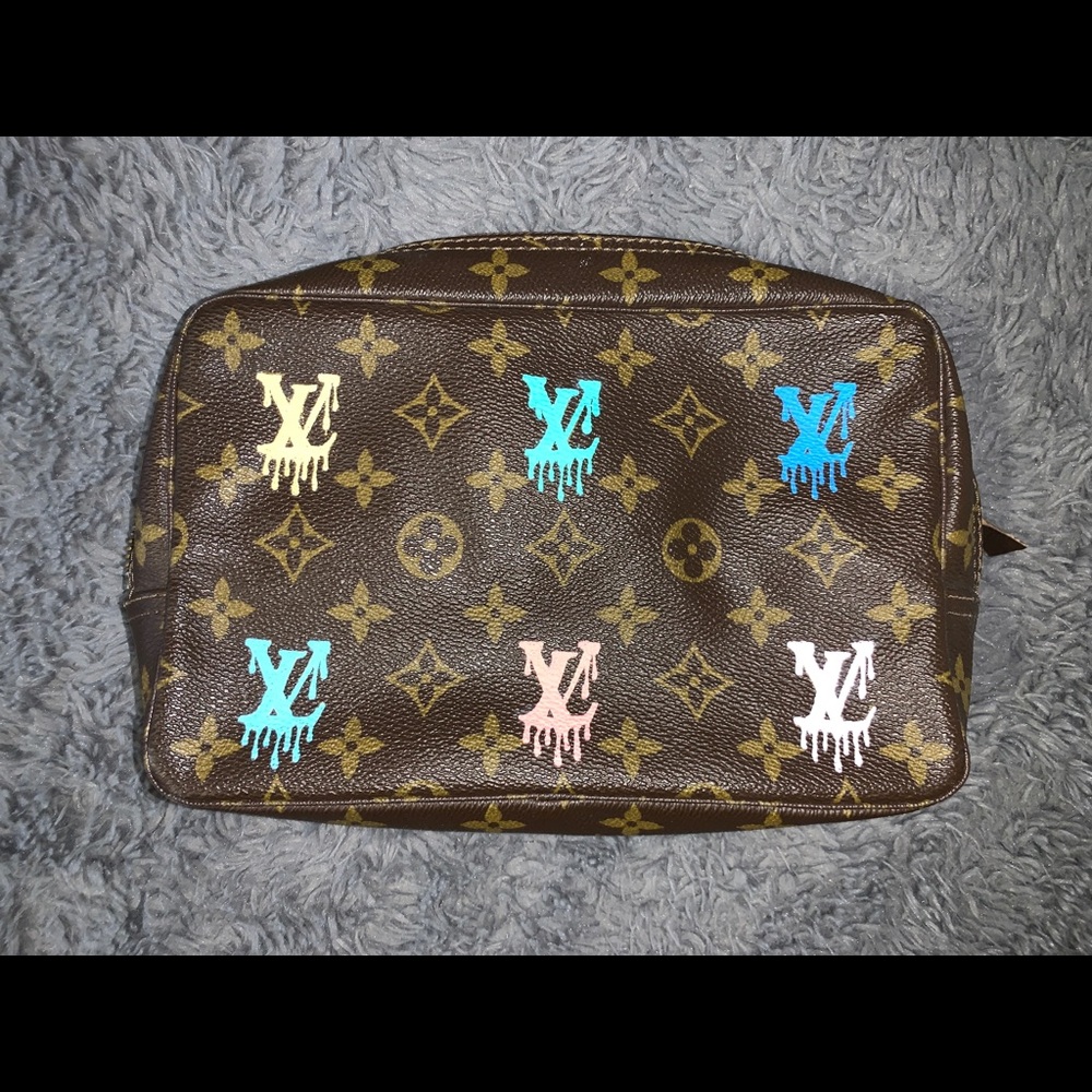 💧100% Authentic Vintage Louis Vuitton Trousse 23